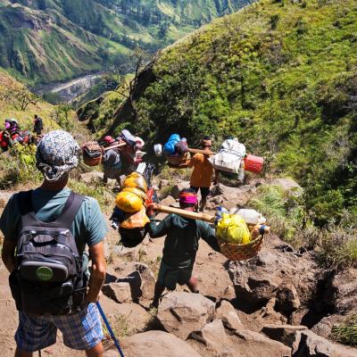 Trekking Hiking, Vulcano Rinjani, Lombok, Indonesia