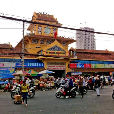 Shopping Sai Gon Vietnam