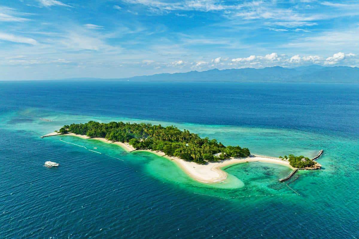 Mindanao - Filippine:  isola Samal - provincia Davao del Norte