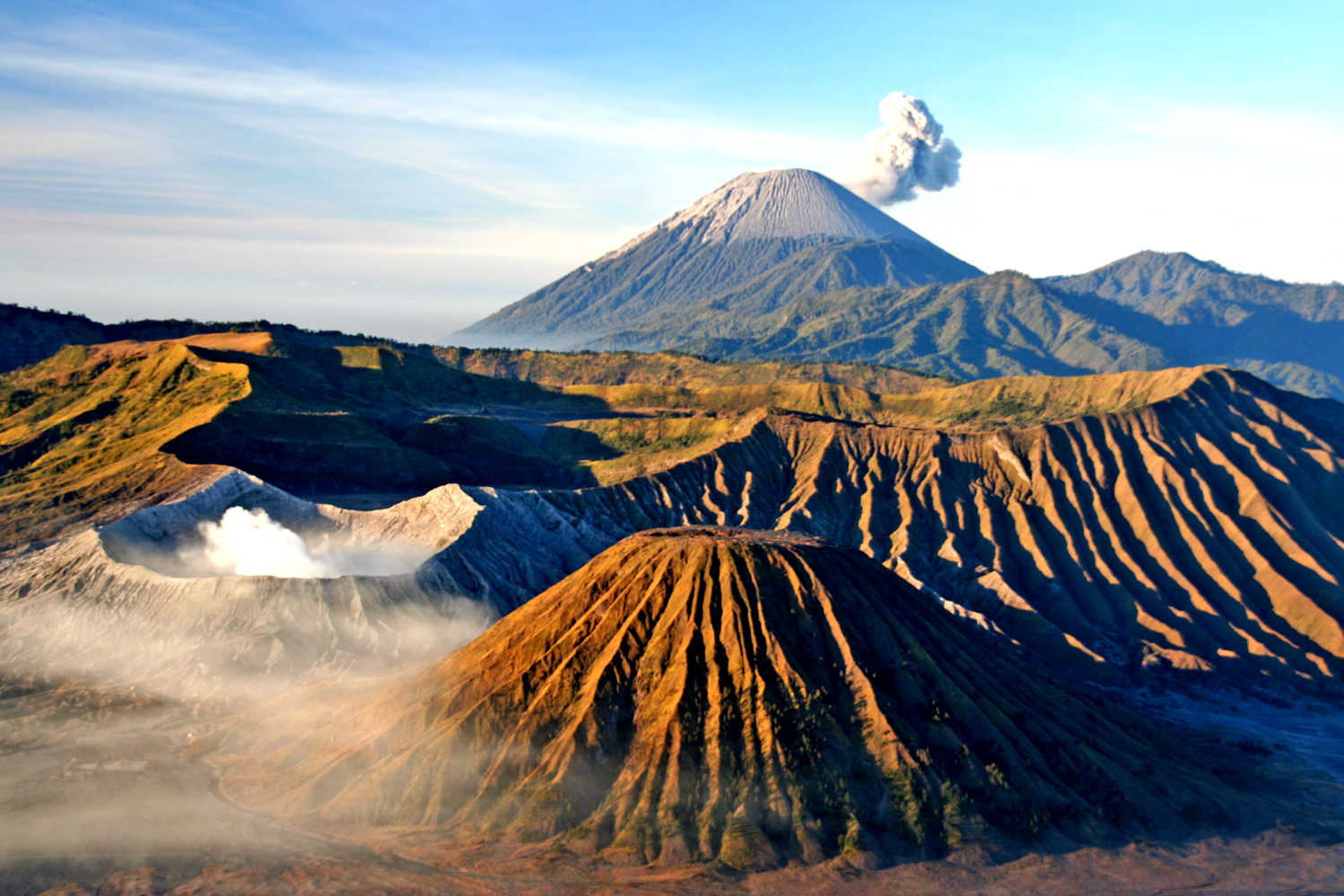 Vulcano Bromo, caldera di Tengger, Isola di Java, Indonesia
