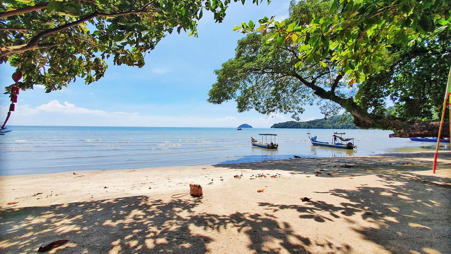 Spiaggia Gertak Sanggul isola di Penang - Malesia Occidentale