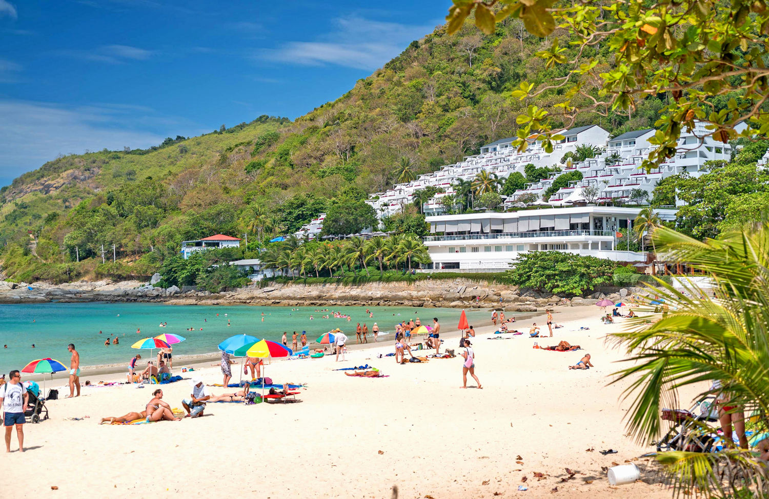 Isola di Phuket quale spiaggia scegliere: Nai Harn beach