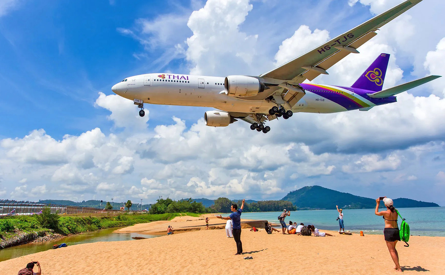 Isola di Phuket - Maikao Beach